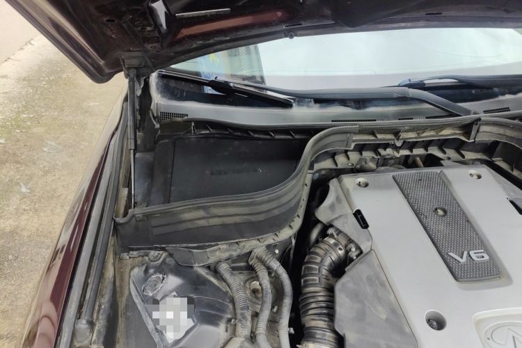 Used Infiniti EX 2011 EX25 Luxury Edition Engine Bay Right