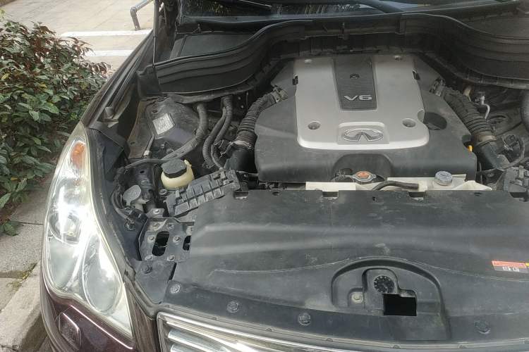 Used Infiniti EX 2011 EX25 Luxury Edition Engine Bay Right