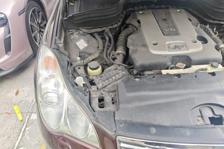 Used Infiniti EX 2011 EX25 Elegant Edition Engine Bay Right