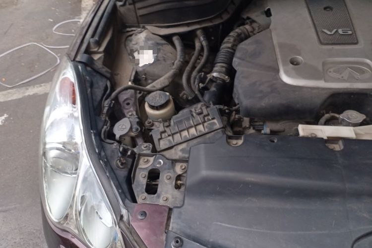 Used Infiniti EX 2011 EX25 Luxury Edition Engine Bay Right