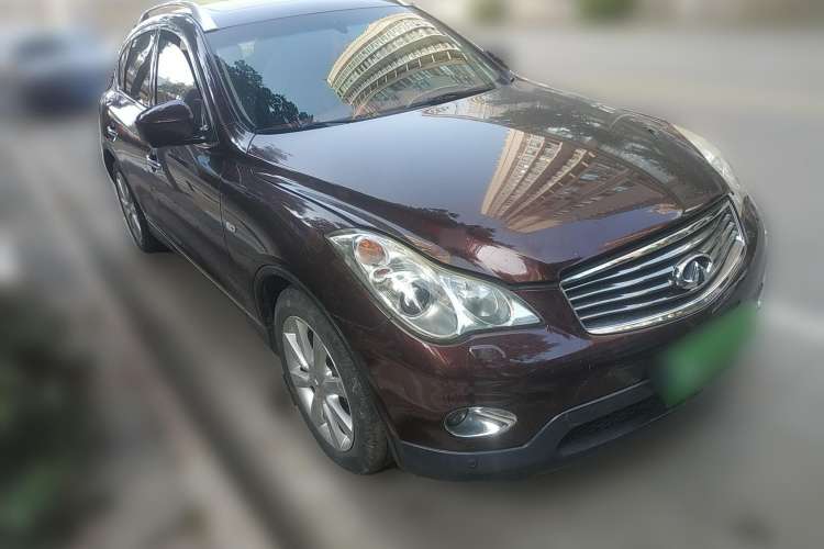 Used Infiniti EX 2011 EX25 Luxury Edition Front Right 45 Deg