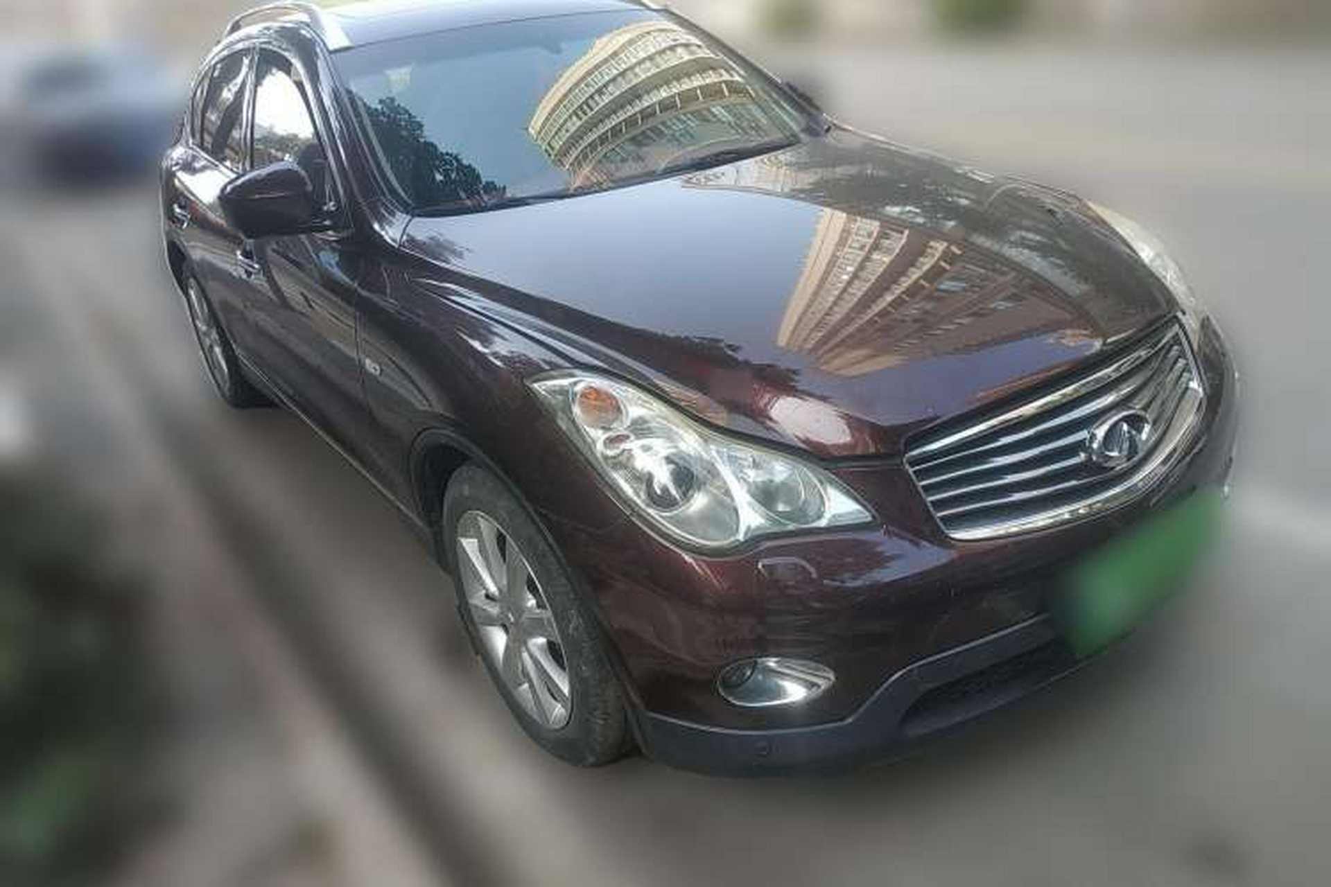 Used Infiniti EX 2011 EX25 Luxury Edition Front Right 45 Deg