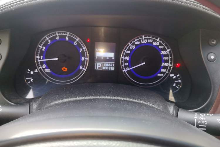 Used Infiniti EX 2011 EX25 Luxury Edition Instrument Cluster