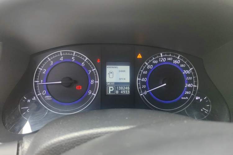 Used Infiniti EX 2011 EX25 Luxury Edition Instrument Cluster