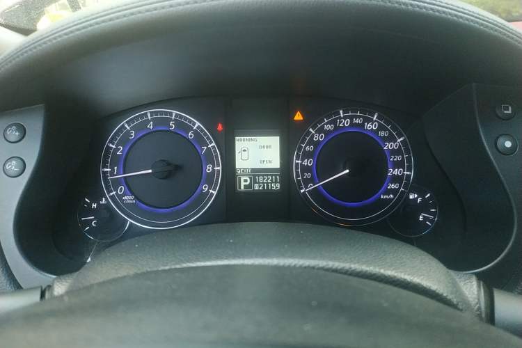 Used Infiniti EX 2011 EX25 Luxury Edition Instrument Cluster