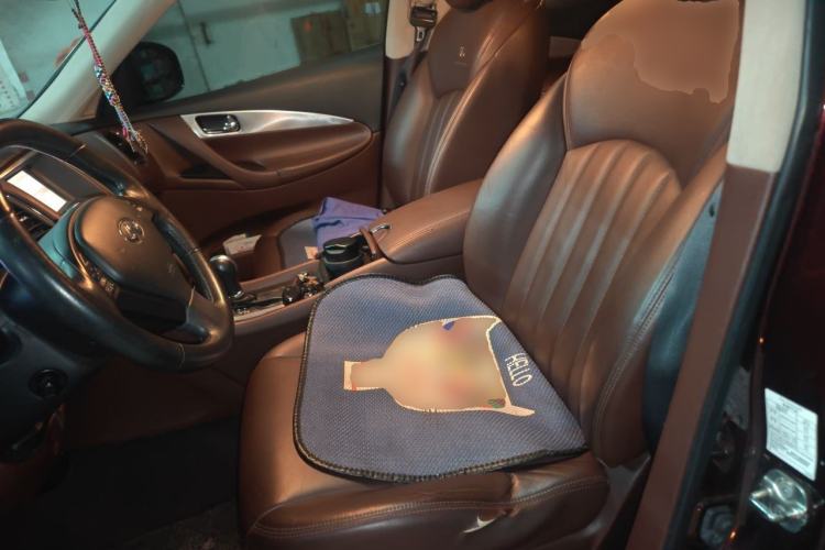 Used Infiniti EX 2011 EX25 Elegant Edition Left Front Seat