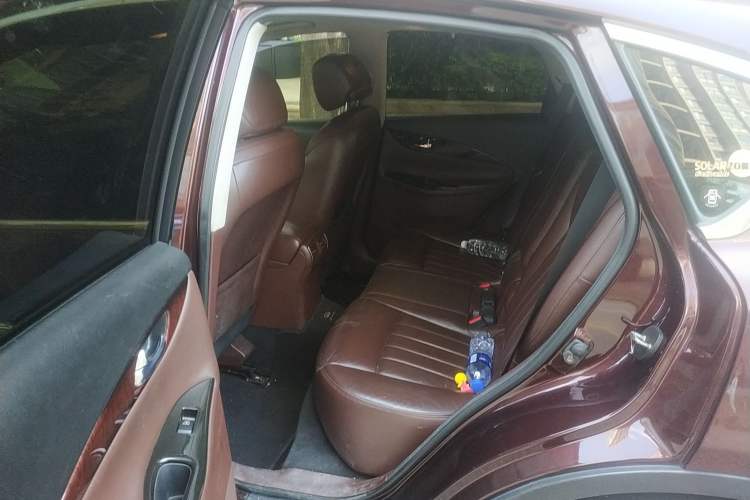 Used Infiniti EX 2011 EX25 Luxury Edition Left Rear Seat