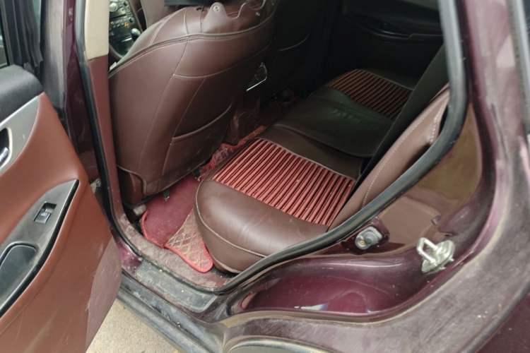 Used Infiniti EX 2011 EX25 Elegant Edition Left Rear Seat