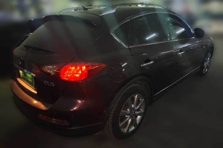 Used Infiniti EX 2011 EX25 Elegant Edition Rear Right 45 Deg