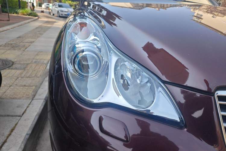 Used Infiniti EX 2011 EX25 Elegant Edition Right Front Headlight