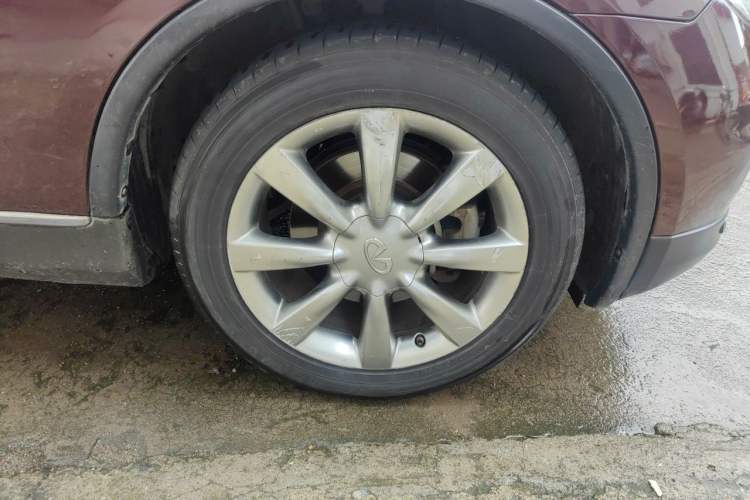 Used Infiniti EX 2011 EX25 Luxury Edition Right Front Wheel Hub