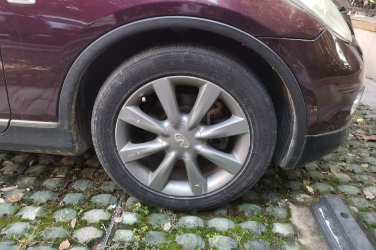 Used Infiniti EX 2011 EX25 Luxury Edition Right Front Wheel Hub