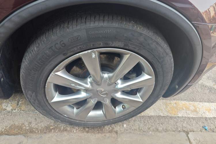 Used Infiniti EX 2011 EX25 Elegant Edition Right Front Wheel Hub