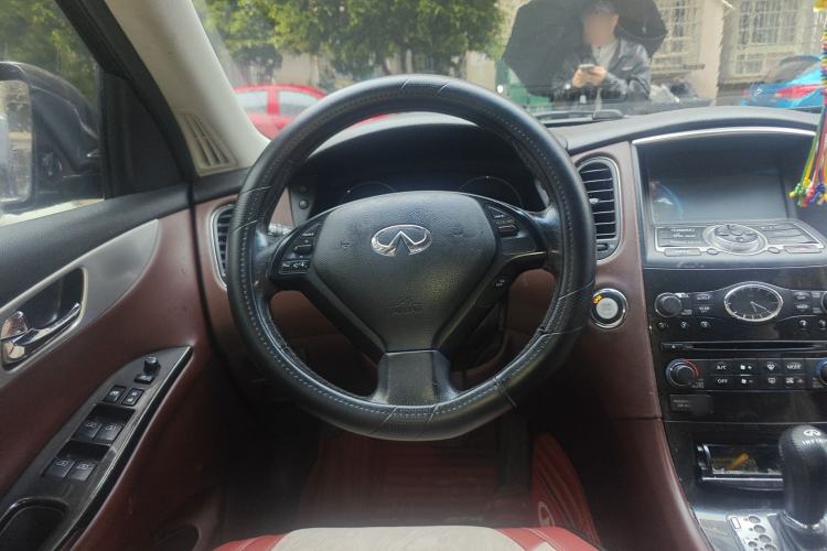 Used Infiniti EX 2011 EX25 Elegant Edition Steering Wheel