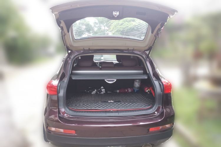 Used Infiniti EX 2011 EX25 Luxury Edition Trunk