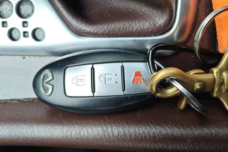 Used Infiniti EX 2011 EX25 Elegant Edition Vehicle Key