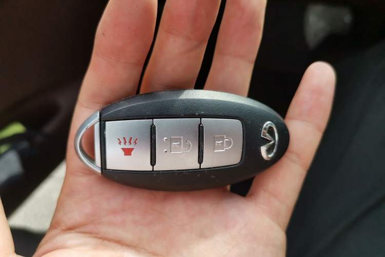 Used Infiniti EX 2011 EX25 Luxury Edition Vehicle Key