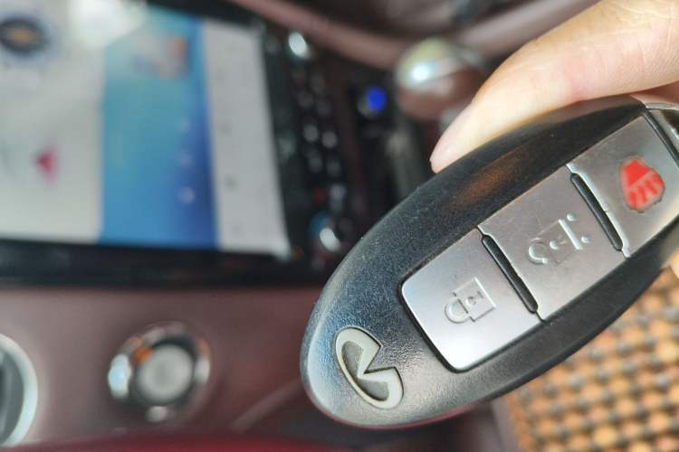 Used Infiniti EX 2011 EX25 Luxury Edition Vehicle Key
