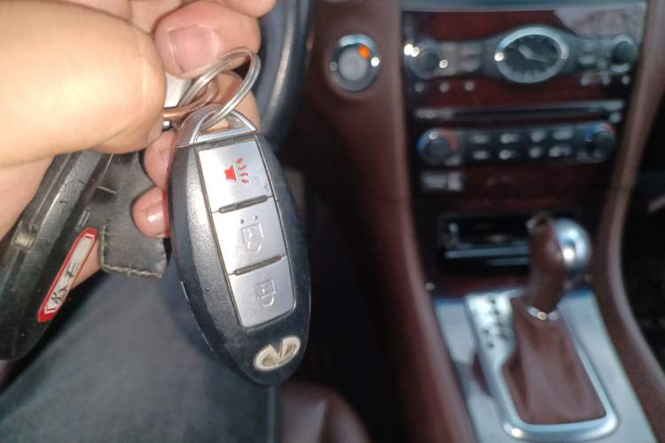 Used Infiniti EX 2011 EX25 Luxury Edition Vehicle Key