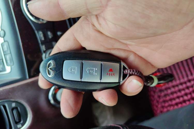 Used Infiniti EX 2011 EX25 Luxury Edition Vehicle Key