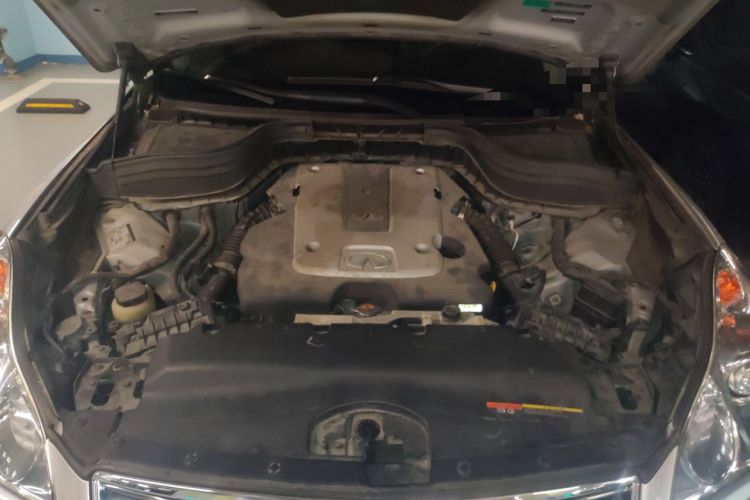 Used Infiniti EX 2011 EX25 Luxury Edition Engine Bay