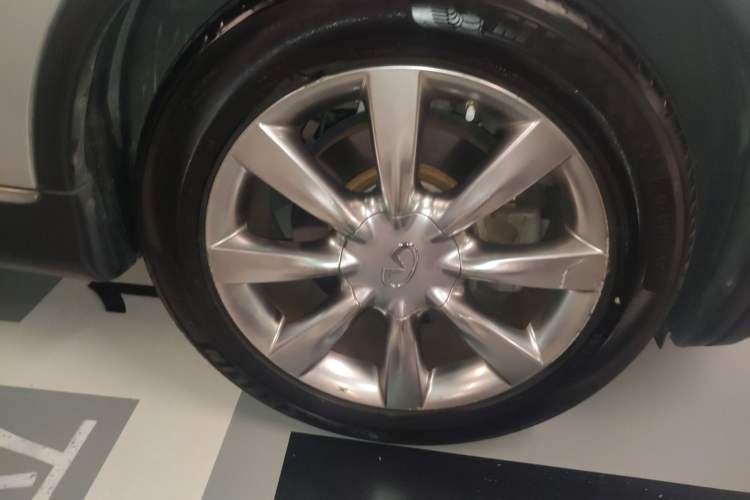 Used Infiniti EX 2011 EX25 Luxury Edition Exterior 7