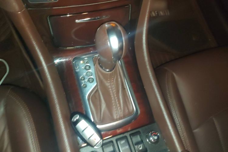 Used Infiniti EX 2011 EX25 Luxury Edition Gear Lever