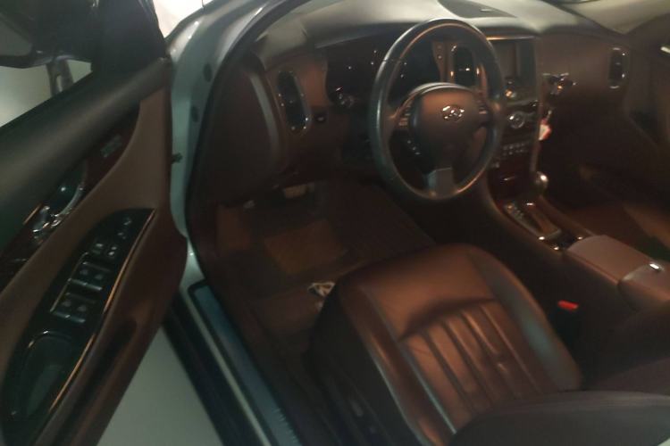 Used Infiniti EX 2011 EX25 Luxury Edition Interior 3