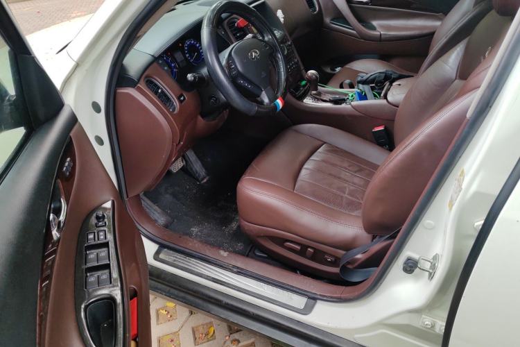 Used Infiniti EX 2011 EX25 Luxury Edition Driver Seat
