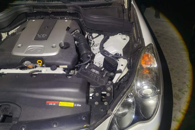 Used Infiniti EX 2011 EX35 model Engine Bay Left