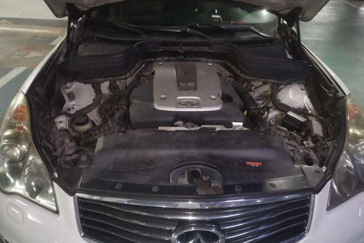 Used Infiniti EX 2011 EX25 Luxury Edition Engine Bay