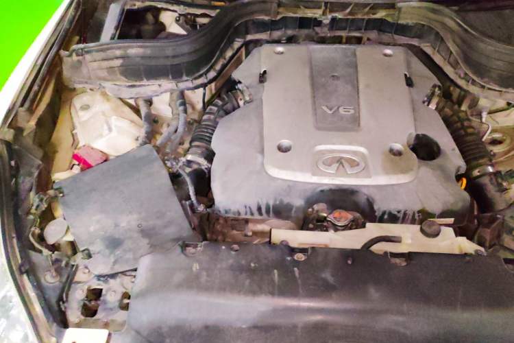 Used Infiniti EX 2011 EX25 Luxury Edition Engine Bay Right