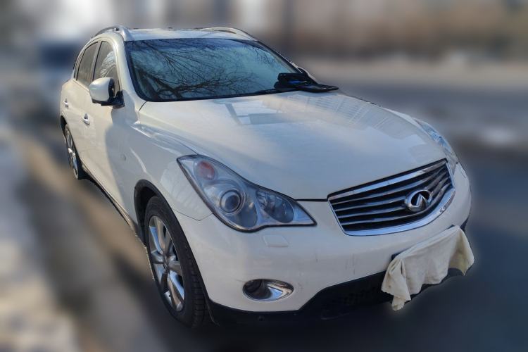 Used Infiniti EX 2011 EX25 Elegant Edition Front Right 45 Deg