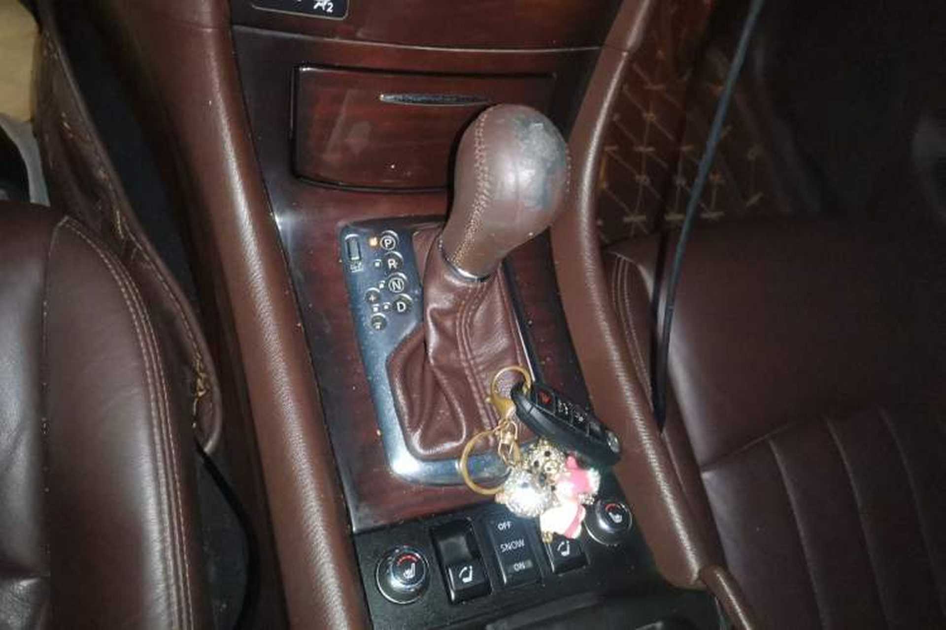 Used Infiniti EX 2011 EX25 Luxury Edition Gear Lever
