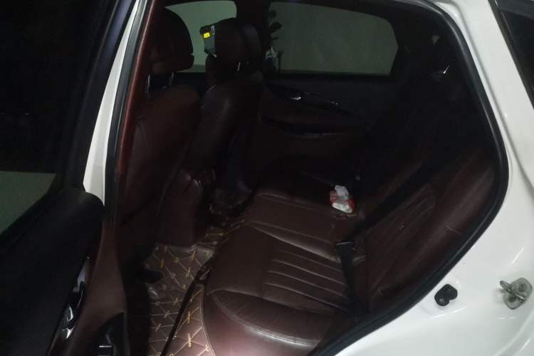Used Infiniti EX 2011 EX25 Luxury Edition Left Rear Seat