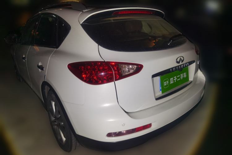Used Infiniti EX 2011 EX35 model Rear Left 45 Deg