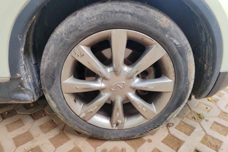 Used Infiniti EX 2011 EX25 Luxury Edition Right Front Wheel Hub
