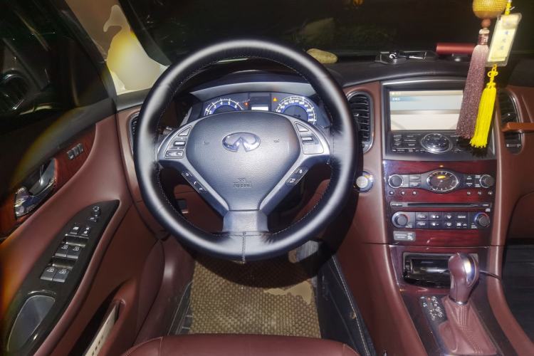 Used Infiniti EX 2011 EX35 model Steering Wheel
