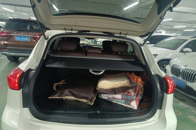 Used Infiniti EX 2011 EX25 Elegant Edition Trunk
