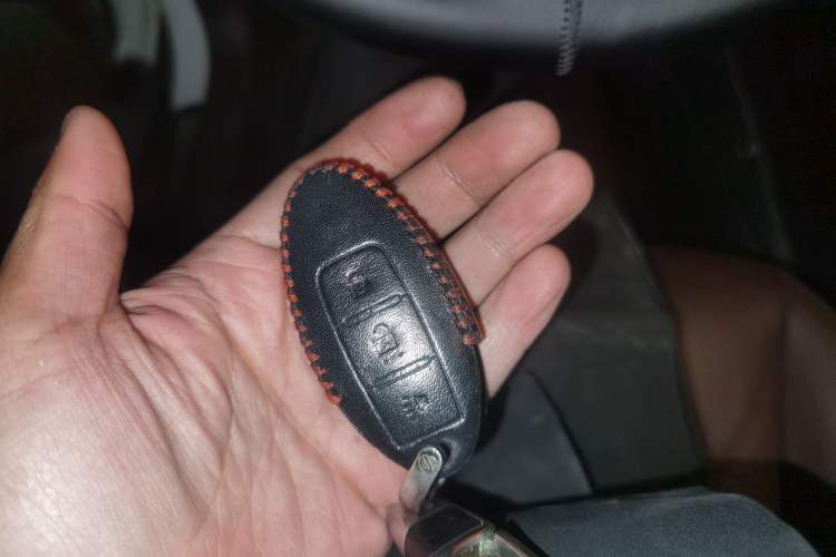 Used Infiniti EX 2011 EX35 model Vehicle Key