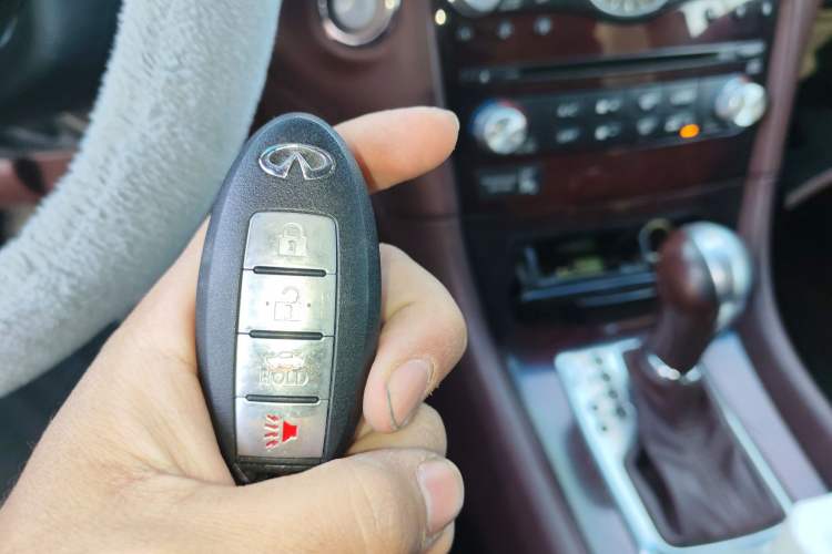 Used Infiniti EX 2011 EX25 Elegant Edition Vehicle Key