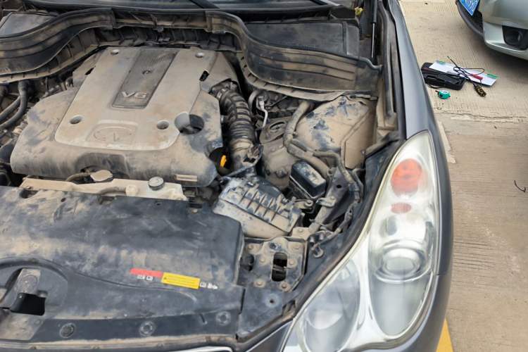 Used Infiniti EX 2013 EX25 Two-Wheel-Drive Luxury Edition Engine Bay Left