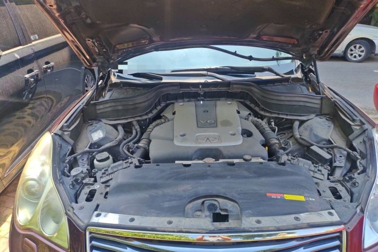 Used Infiniti EX 2013 EX25 Two-Wheel-Drive Elegant Edition Engine Bay Right