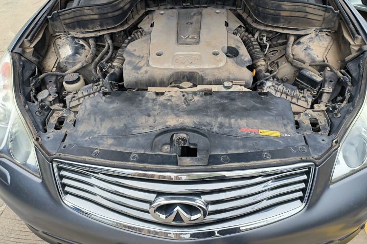 Used Infiniti EX 2013 EX25 Two-Wheel-Drive Luxury Edition Engine Bay