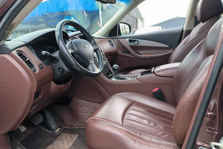 Used Infiniti EX 2013 EX25 Two-Wheel-Drive Luxury Edition Left Front Seat