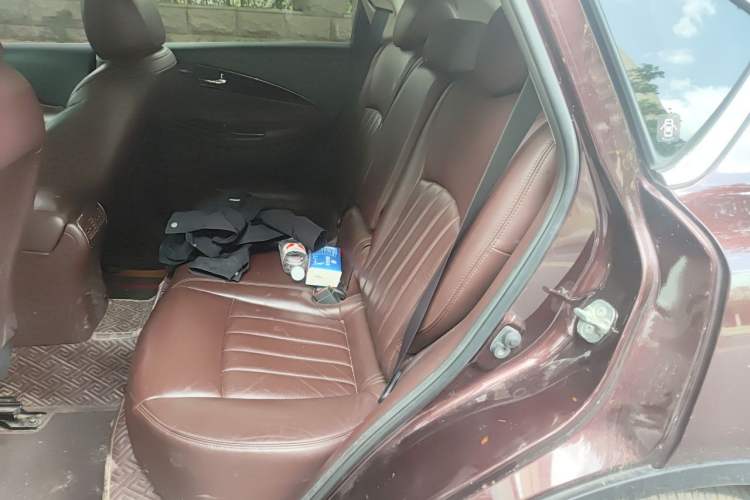Used Infiniti EX 2013 EX25 4x4 Elegant Edition Left Rear Seat