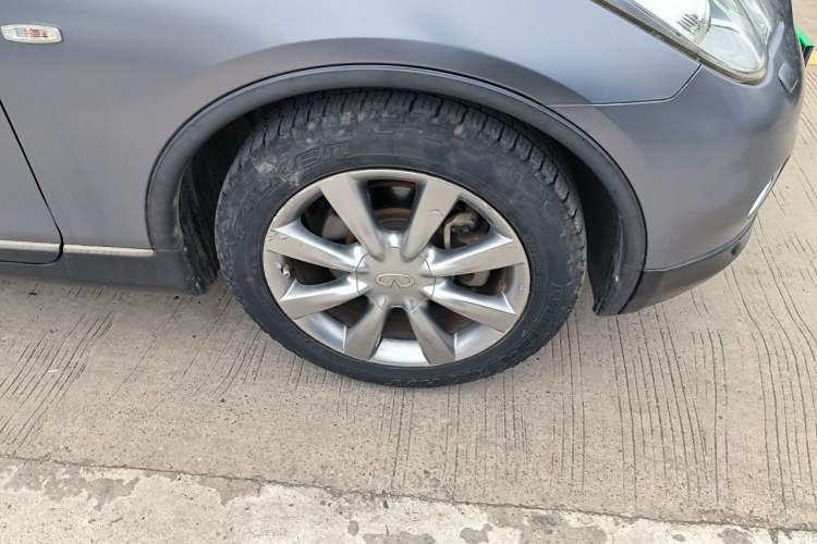 Used Infiniti EX 2013 EX25 Two-Wheel-Drive Luxury Edition Right Front Wheel Hub