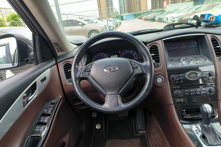 Used Infiniti EX 2013 EX25 Two-Wheel-Drive Luxury Edition Steering Wheel