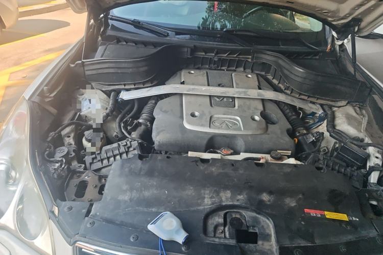 Used Infiniti EX 2013 EX25 Two-Wheel-Drive Elegant Edition Engine Bay