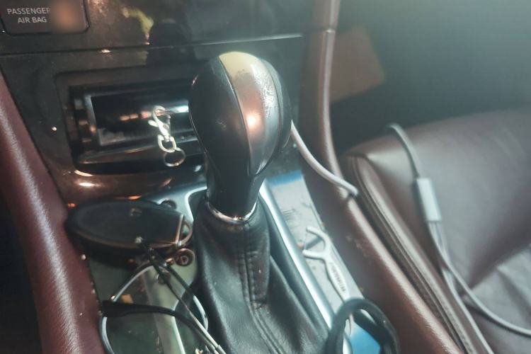 Used Infiniti EX 2013 EX25 Two-Wheel-Drive Elegant Edition Gear Lever